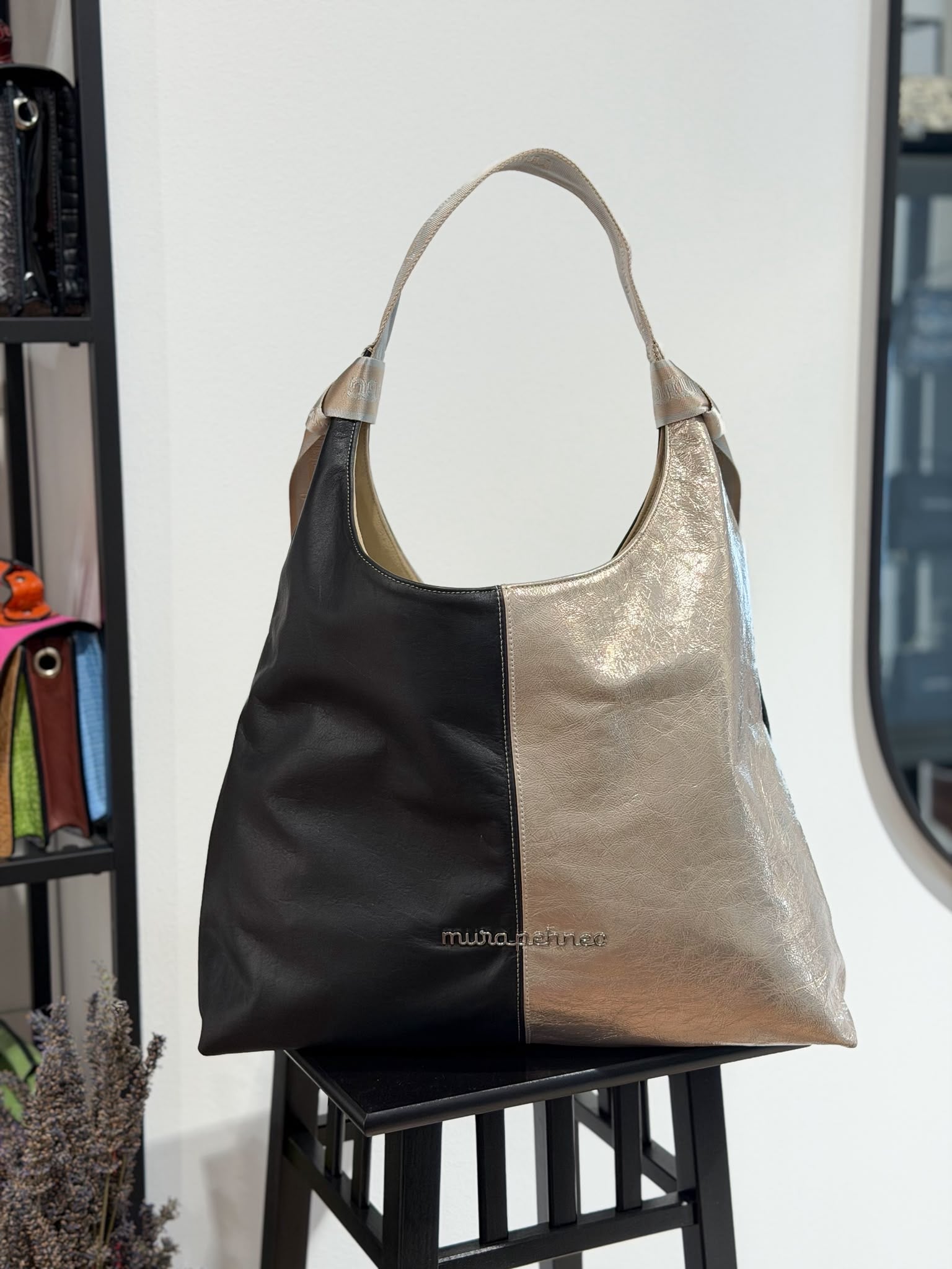 Magna Balack Love Gold